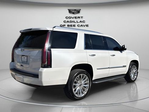 Used 2019 Cadillac Escalade Premium Luxury image 10