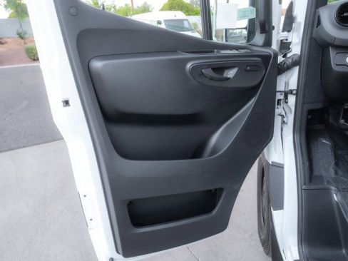 New 2025 Mercedes-Benz Sprinter 2500 image 13
