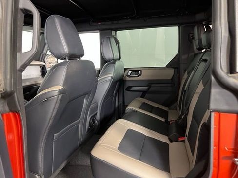 Used 2024 Ford Bronco Wildtrak image 31