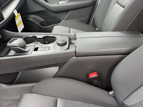 New 2026 Nissan Rogue SV AWD/4WD image 20