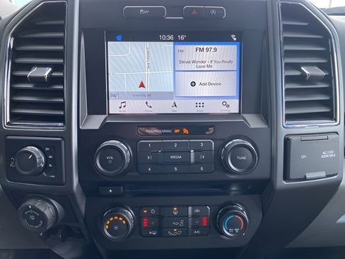 Used 2018 Ford F150 XLT w/ Equipment Group 302A Luxury image 19