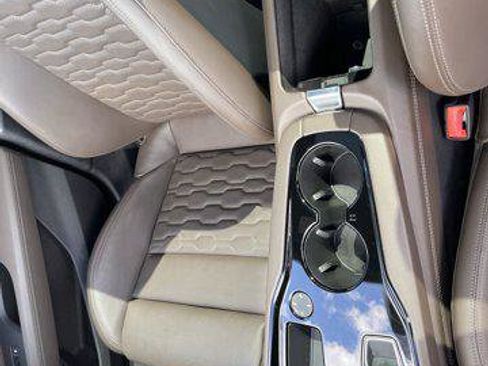 Certified 2023 Audi RS e-tron GT w/ Carbon Performance Package AWD/4WD image 9