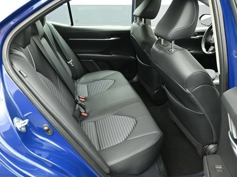 Used 2024 Toyota Camry SE w/ Convenience Package FWD image 32