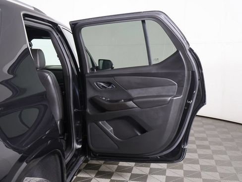 Used 2024 Chevrolet Traverse High Country w/ LPO, Cargo Package AWD/4WD image 30