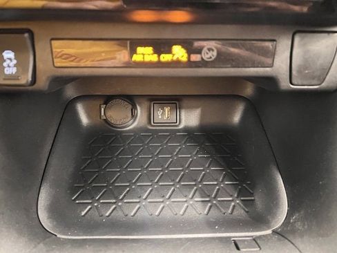 Used 2025 Toyota RAV4 LE image 25