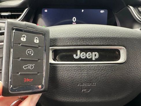 Certified 2024 Jeep Grand Cherokee L Limited w/ Luxury Tech Group II image 65