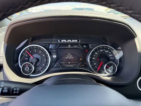 New 2026 RAM 1500 Laramie AWD/4WD image 17