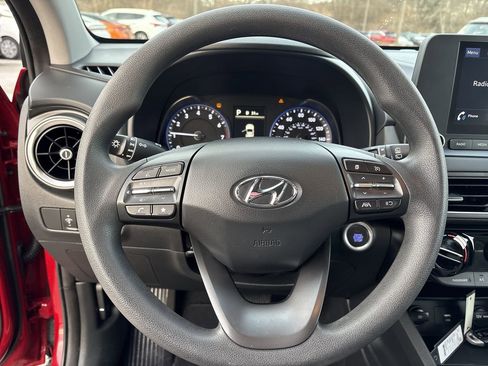 Certified 2022 Hyundai Kona SEL w/ Cargo Package image 15