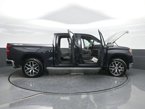 Used 2023 Chevrolet Silverado 1500 LT image 46