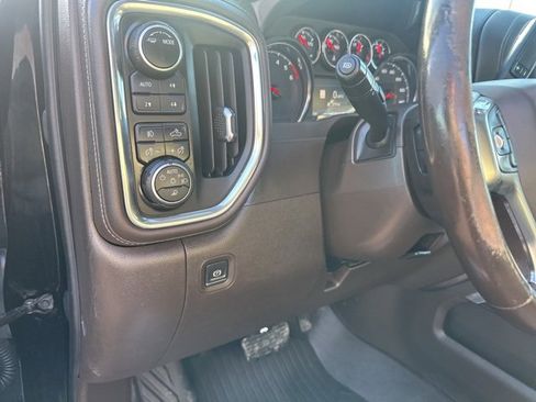 Used 2021 Chevrolet Silverado 1500 LTZ w/ LTZ Premium Package image 34