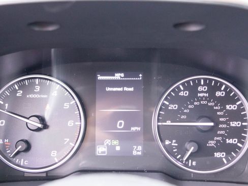 New 2025 Subaru Outback Limited image 43