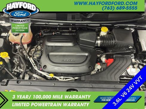 Used 2022 Chrysler Pacifica Touring-L FWD image 25