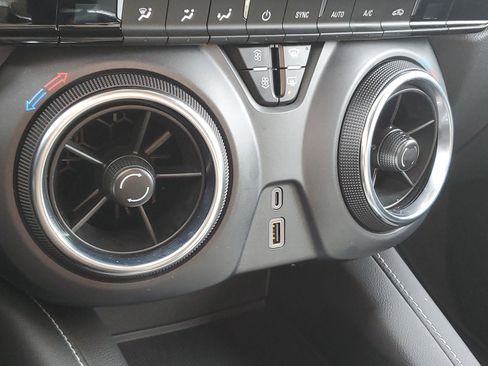 Used 2023 Chevrolet Blazer LT w/ Midnight/Sport Edition image 23