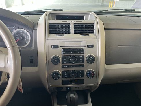 Used 2009 Ford Escape XLT AWD/4WD image 22