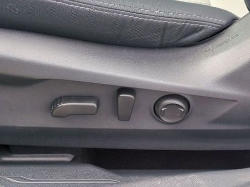 Used 2025 Subaru Outback Premium w/ Popular Package #1A image 12