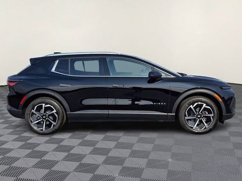 New 2026 Chevrolet Equinox EV LT image 5