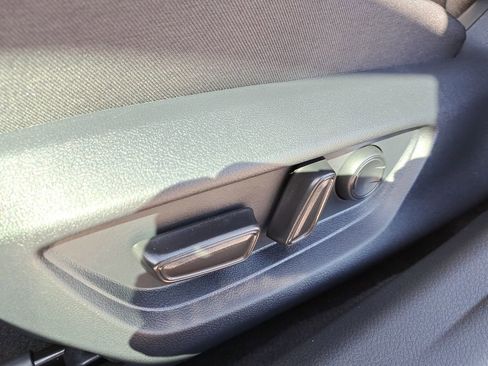 Used 2026 Toyota Camry LE w/ Convenience Package image 15