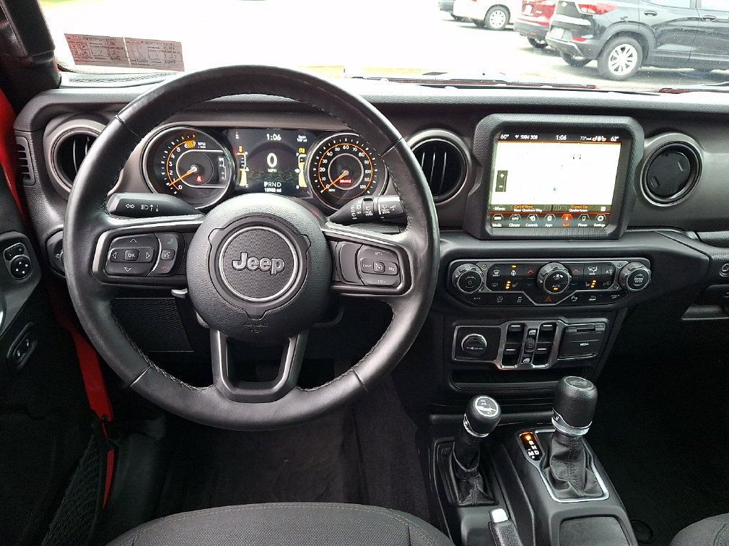 Used 2022 Jeep Wrangler Unlimited Sport AWD/4WD image 2