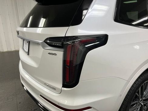 Certified 2025 Cadillac XT6 Sport w/ Technology Package AWD/4WD image 11