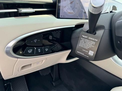 New 2026 Genesis GV70 2.5T Advanced AWD/4WD image 12