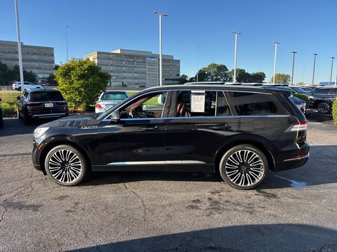 Certified 2023 Lincoln Aviator Black Label w/ Dynamic Handling Package image 4