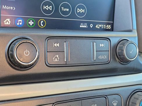 Used 2022 Chevrolet Colorado LT w/ Fleet Safety Package image 25