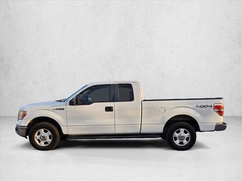 Used 2014 Ford F150 XLT w/ XLT Convenience Package image 8