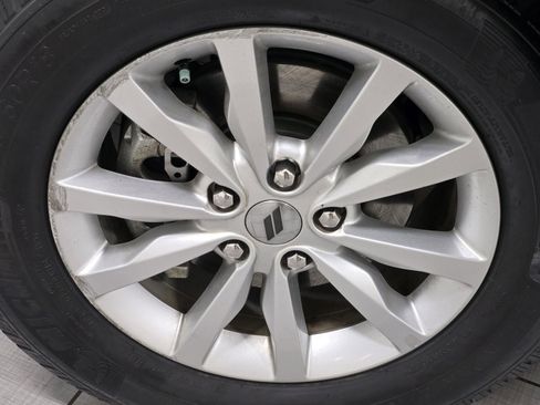 Used 2019 Dodge Durango SXT image 7