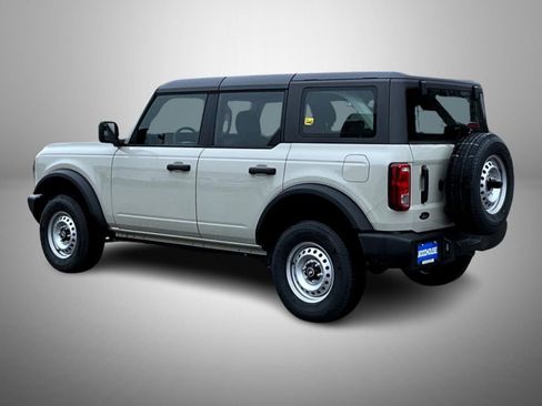 New 2025 Ford Bronco 4-Door image 7