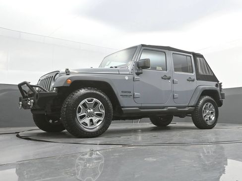 Used 2015 Jeep Wrangler Unlimited Sport w/ Quick Order Package 24S AWD/4WD image 34