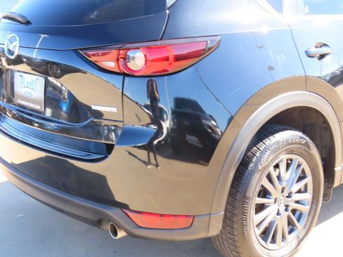 Used 2021 MAZDA CX-5 Touring image 12