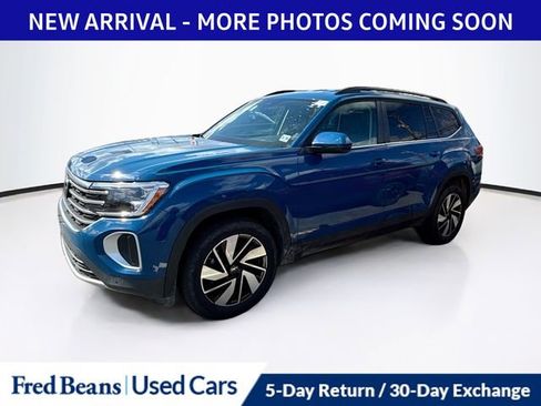 Used 2026 Volkswagen Atlas SE image 3