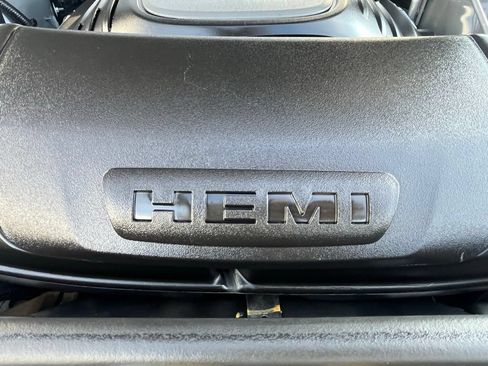 Used 2022 Dodge Durango R/T w/ Blacktop Package AWD/4WD image 20