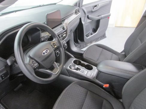 Used 2025 Ford Escape Active AWD/4WD image 23