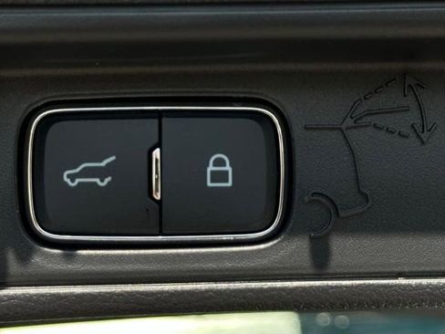 New 2026 Ford Explorer Active w/ Active Comfort Package image 24