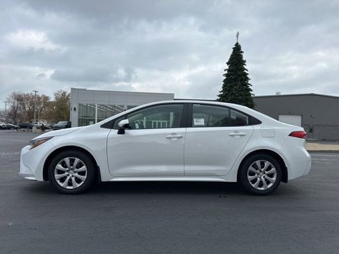 New 2026 Toyota Corolla LE image 4
