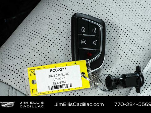 Certified 2024 Cadillac Lyriq Sport RWD image 39