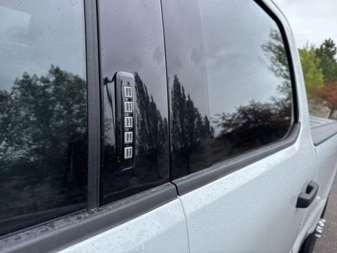 Used 2024 Ford F350 XLT AWD/4WD image 19