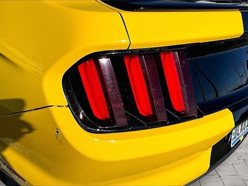 Used 2017 Ford Mustang GT Premium w/ Black Accent Package image 30