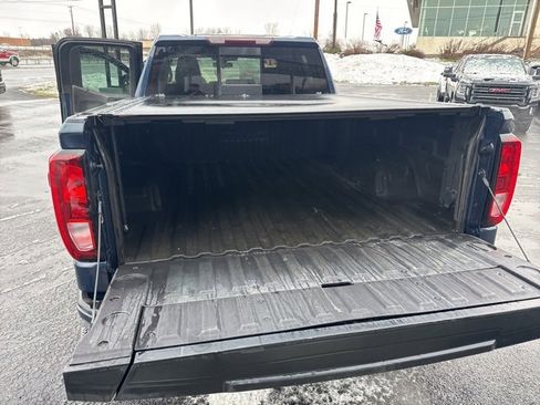 Used 2021 GMC Sierra 1500 Elevation w/ Preferred Package image 19