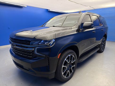 Used 2022 Chevrolet Tahoe RST w/ Sport Performance Package image 4