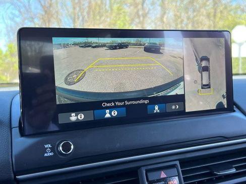 New 2026 Honda Pilot Touring image 21