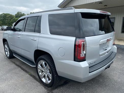 Used 2017 GMC Yukon SLT w/ Open Road Package AWD/4WD image 3
