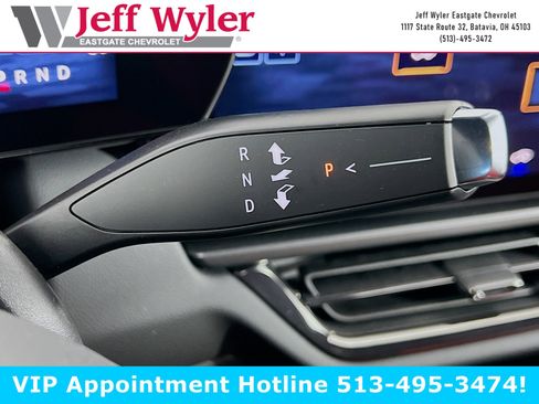 New 2025 Chevrolet Equinox EV RS image 12