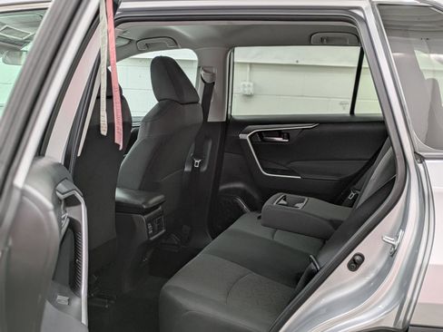 Used 2024 Toyota RAV4 XLE image 10