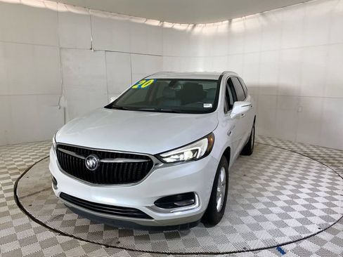 Used 2020 Buick Enclave Essence FWD image 20