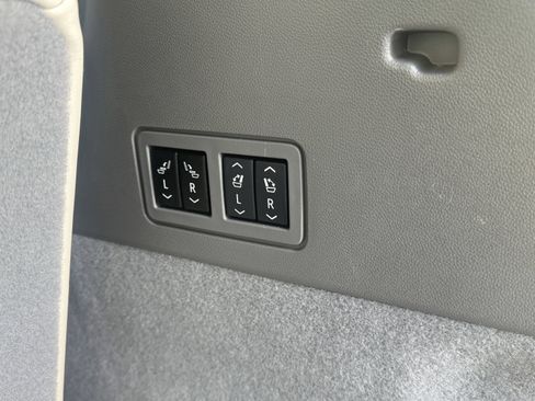 Certified 2024 Cadillac XT6 Premium Luxury w/ Technology Package image 18