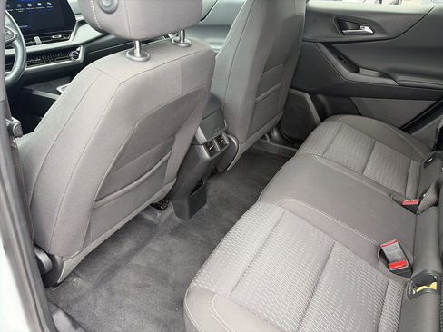 Used 2025 Chevrolet Equinox LT FWD image 29