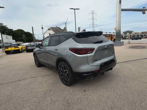 Used 2023 Chevrolet Blazer RS w/ Driver Confidence II Package AWD/4WD image 6