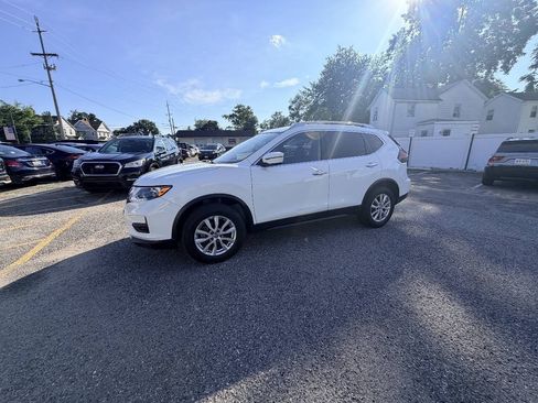 Used 2019 Nissan Rogue SV AWD/4WD image 52